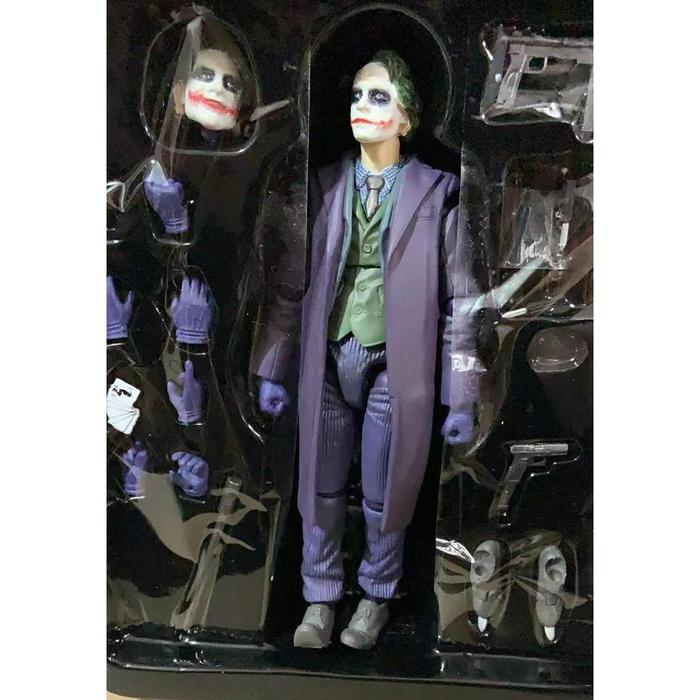 MAFEX 051 Figur Aksi Joker SHF Heath Ledger Joker Quinn Figur Aksi