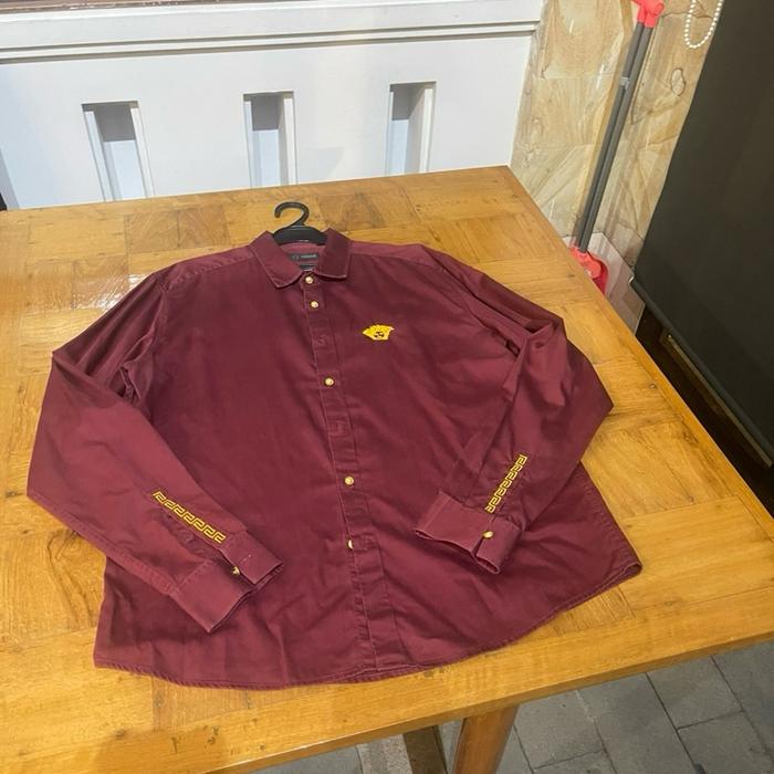 Kemeja lengan panjang cowok pria preloved branded kewong 1:1 V*rs**cee  motif thrifting cowok thrift