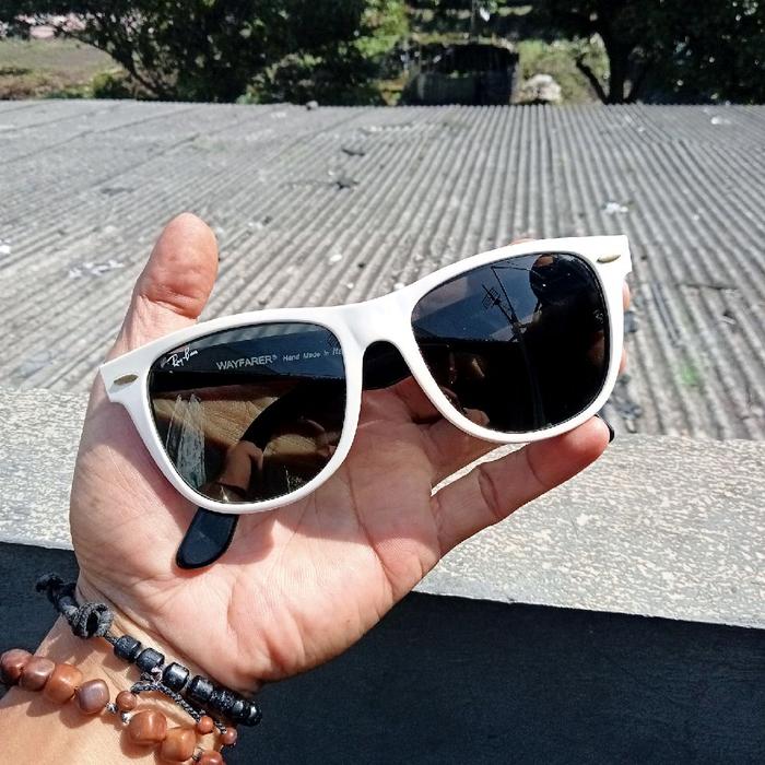 VTG RAYBAN WAYFARER CELASSIC.RB 2140 .SIZE 54.M Sunglasses Eyewear