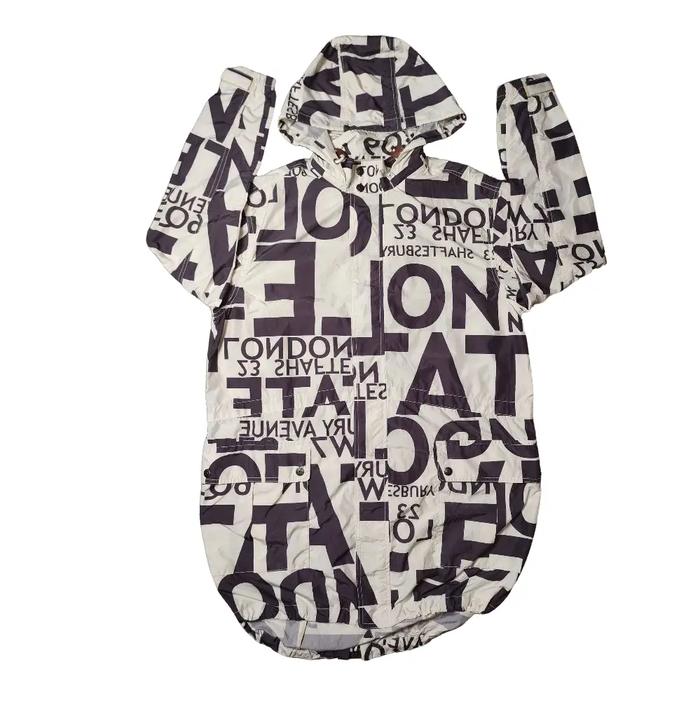 Jaket TATE Motif Huruf Full Print Windbreaker Vintage Hiking Thrift Preloved Second Branded