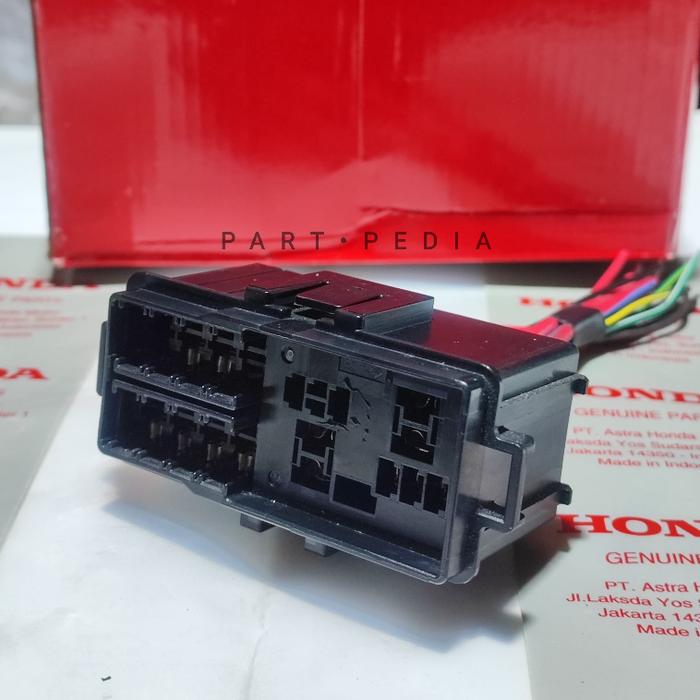 Box sikring rumah sikring sekring fuse box honda beat FI esp beat pop street k81 original