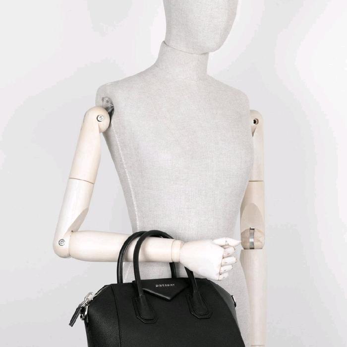 Givenchy Antigona Medium Bag Black