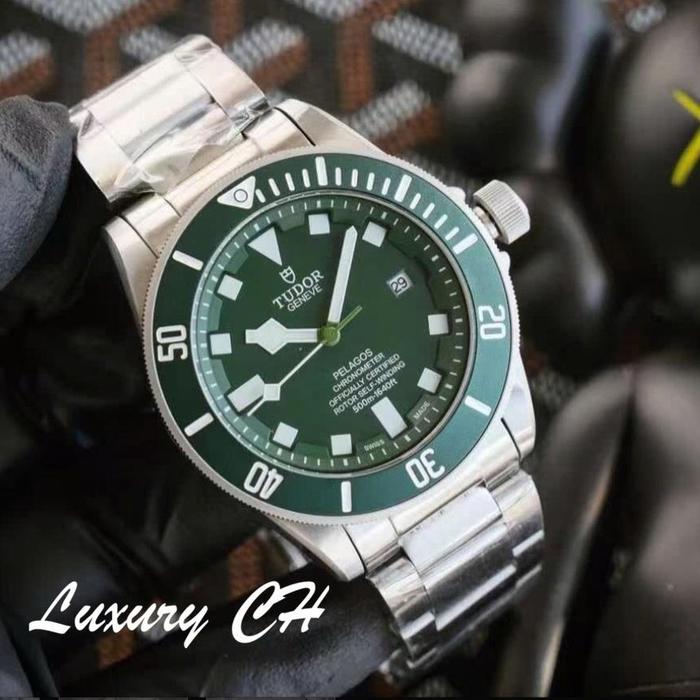 SwissTudorPelagos Titanium Watch 1 1 Green Dial ZF Factory 42mm