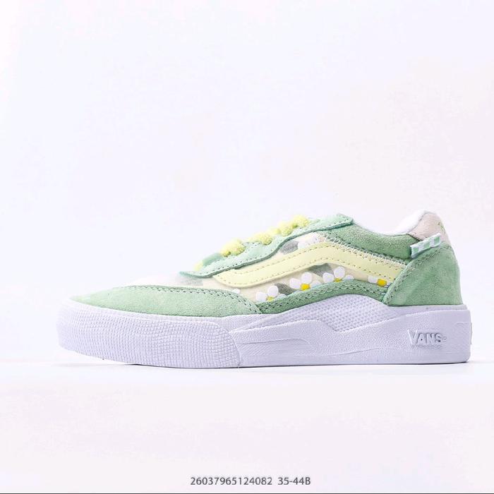 Sepatu Wanita Vans Old Skool Pro Skate Wayvee Brighton Zeuner Pastel Grind Suede