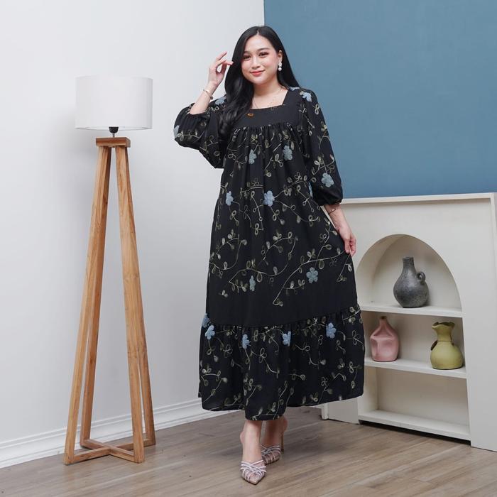 Dress crinkle airflow pompom/daster crinkle bordir kekinian Midi Lembut  Nyaman