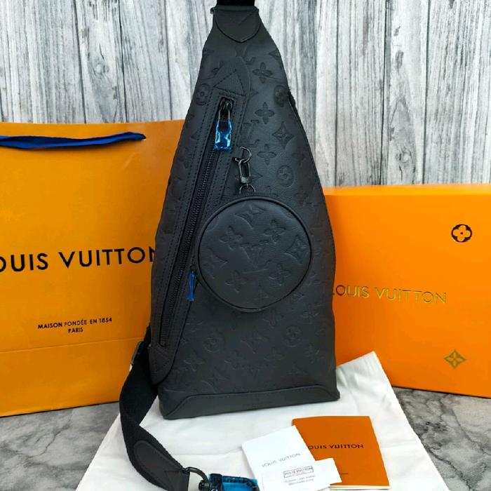 TAS SLINGBAG/SLEMPANG PRIA VIP IMPORT LV1506 BRANDED MIROR