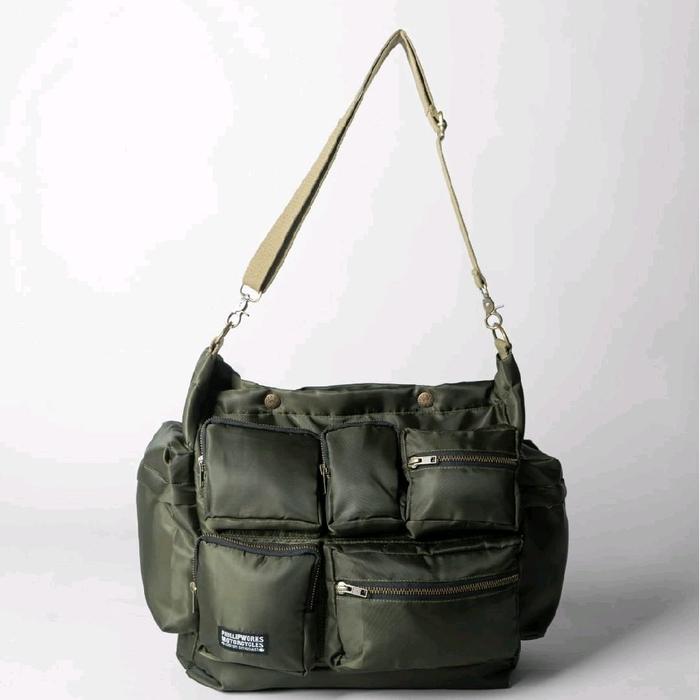 TAS PHILLIP WORKS METRO UTILITY MESSENGER OLIVE | TAS SELEMPANG ORIGINAL PW
