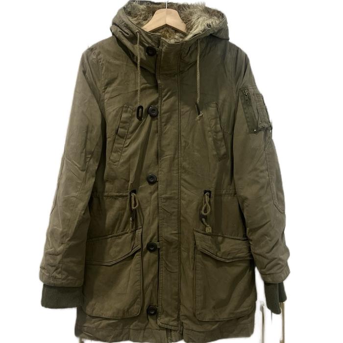 [USED] INGNI Long Parka Jacket ada Hoodie dan Serut Pinggang dengan Removable Inner Layer Full Bulu
