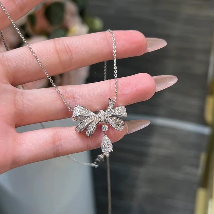 Kalung Crystal Butterfly Dewdrop High Carbon