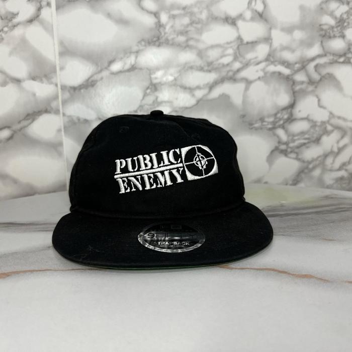 Topi new era public enemy