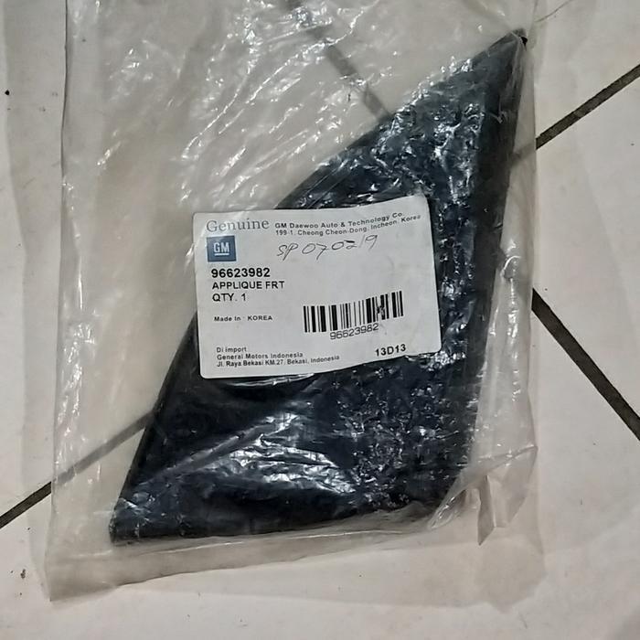 Panel Kaca Pintu Dekat Spion CAPTIVA KANAN 96623982 O1