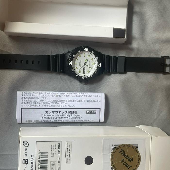 Casio Jam Tangan Tipe MRW200HJ7EJH Warna Hitam Kaca Plastik Baru dari Jepang