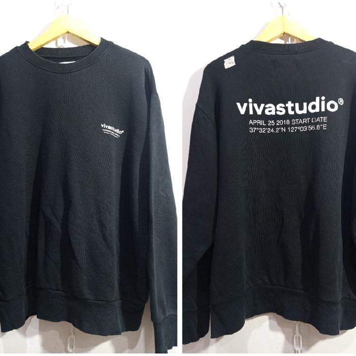 Crewneck Vivastudio warna hitam