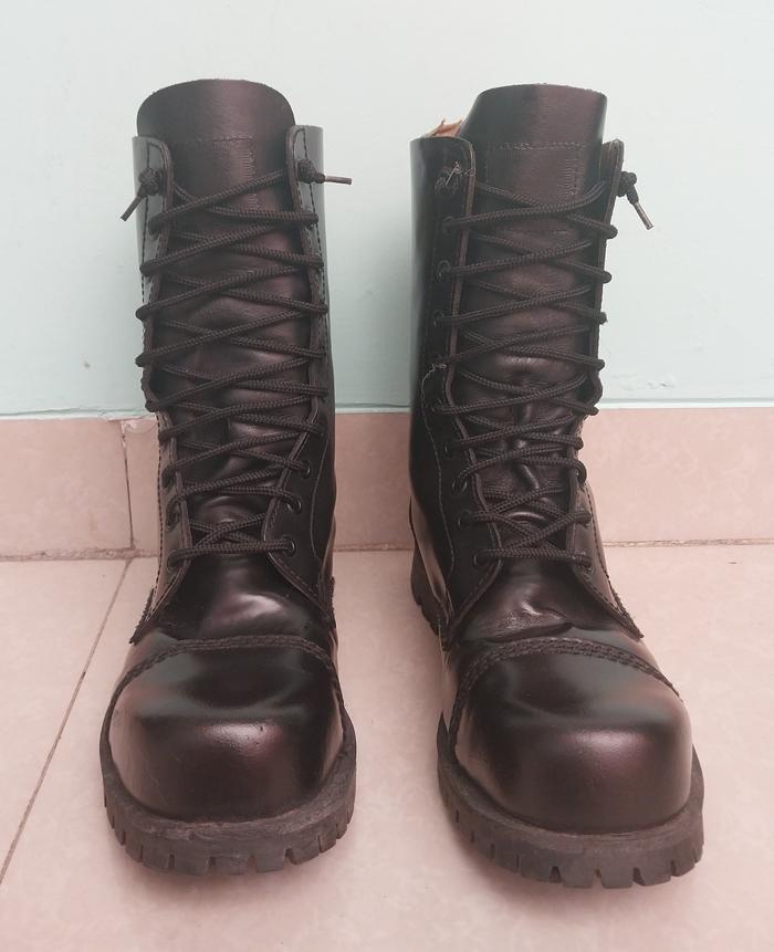 Sepatu Underground Shoes Commando 10 Hole Size 42 Original Made in England