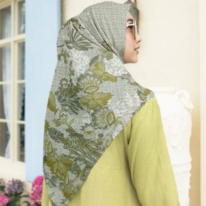 Hijab segiempat Motif Amira/ jilbab Voal / Kerudung Segiempat Voal
