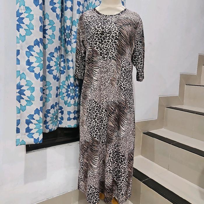 Dress Leopard uk. XL, LD 110-120 cm.