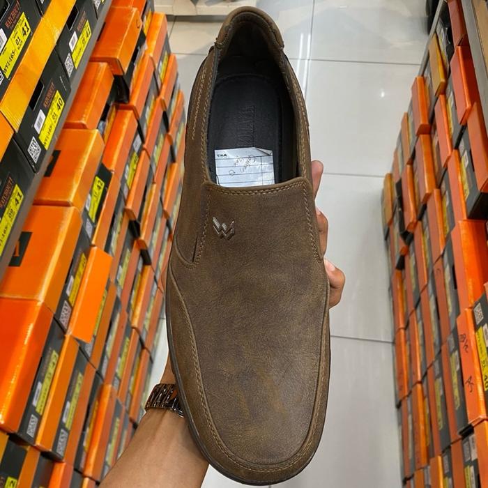 Watchout Sepatu Pria Kulit Model Boot Kualitas Premium Desain Trendy dan Nyaman Shoes Kerja