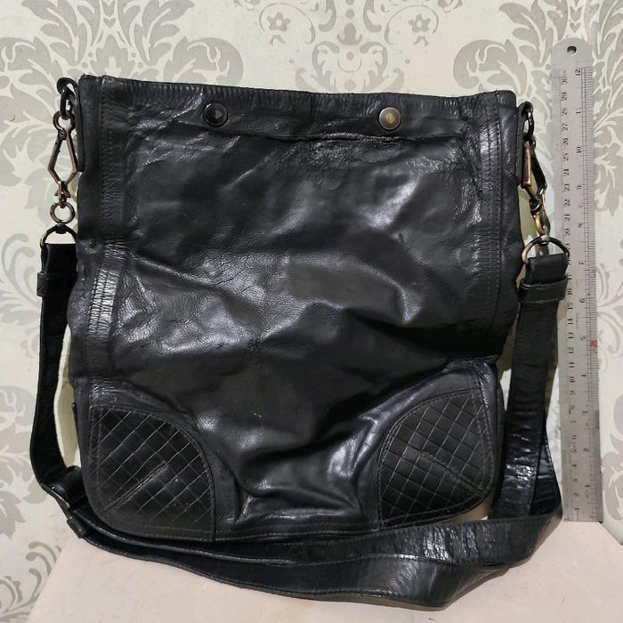 Tas selempang pria Bottega preloved