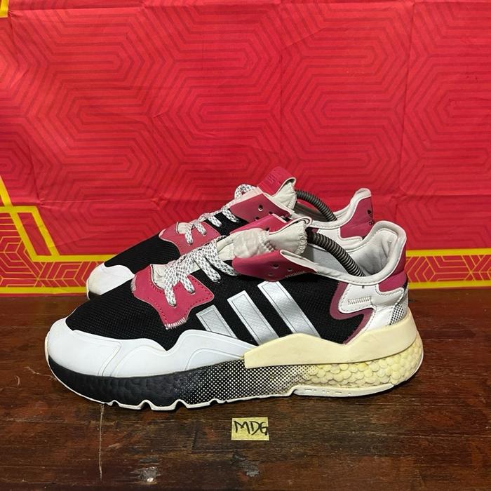 Sepatu second ori adidas nite jogger size 42.5