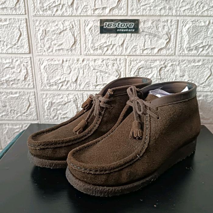 CLARKS SUED ORIGINAL SECOND