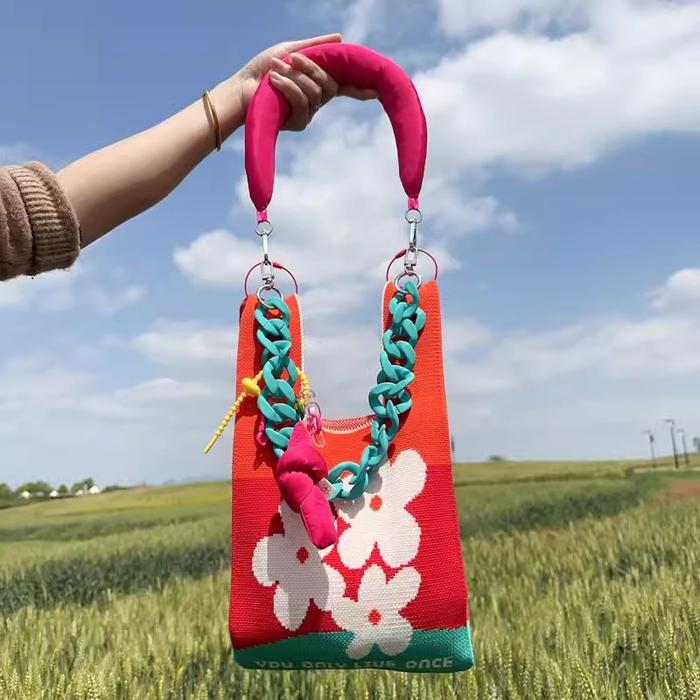 KOREAN KNIT BAG WITH CHAIN STRAP
