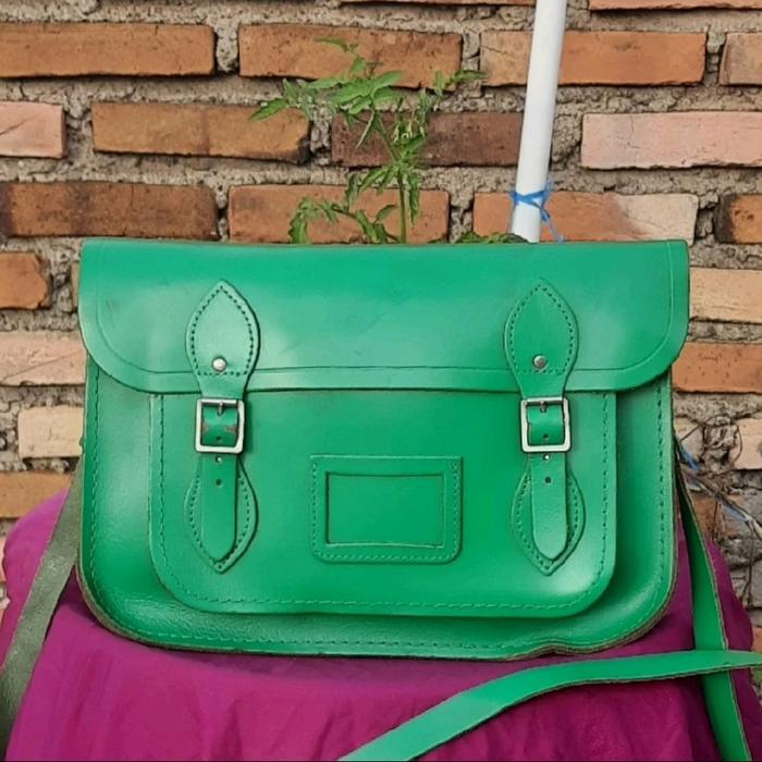 the cambridge satchel company messenger bag