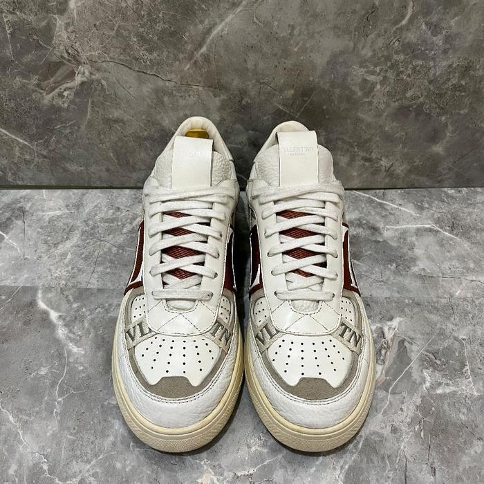 Sepatu V 4 1 3 N T 1 N 0 Size 42 Original Sneakers Casual Bekas Second Preloved Authentic not gucci 