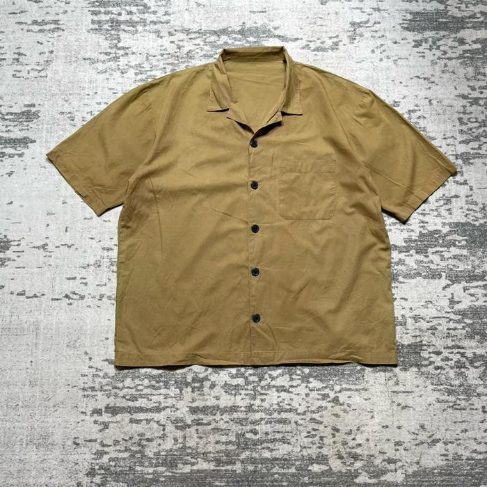 Gu uniqlo open collar shirt