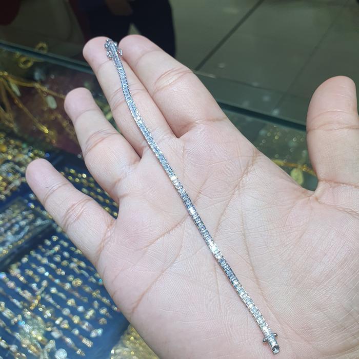 GELANG LISTRING EMAS PUTIH 750