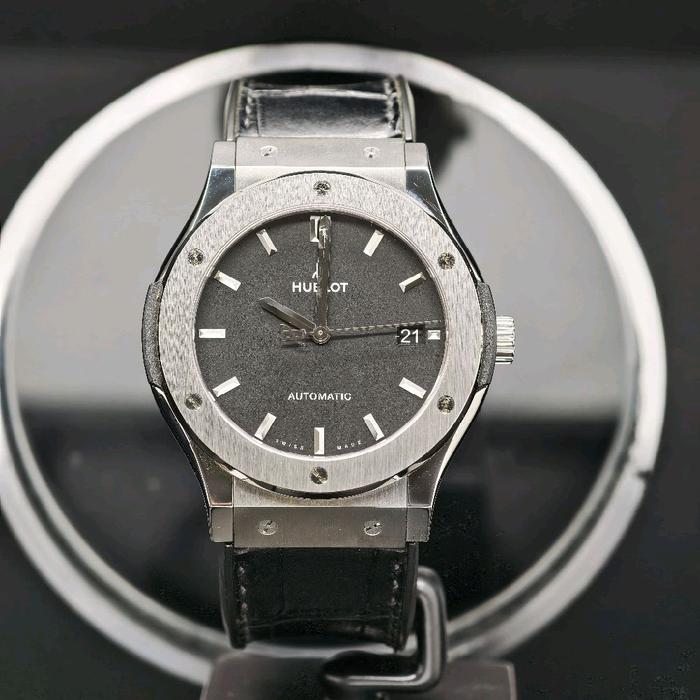 HUBLOT Classic Fusuion Ti Black