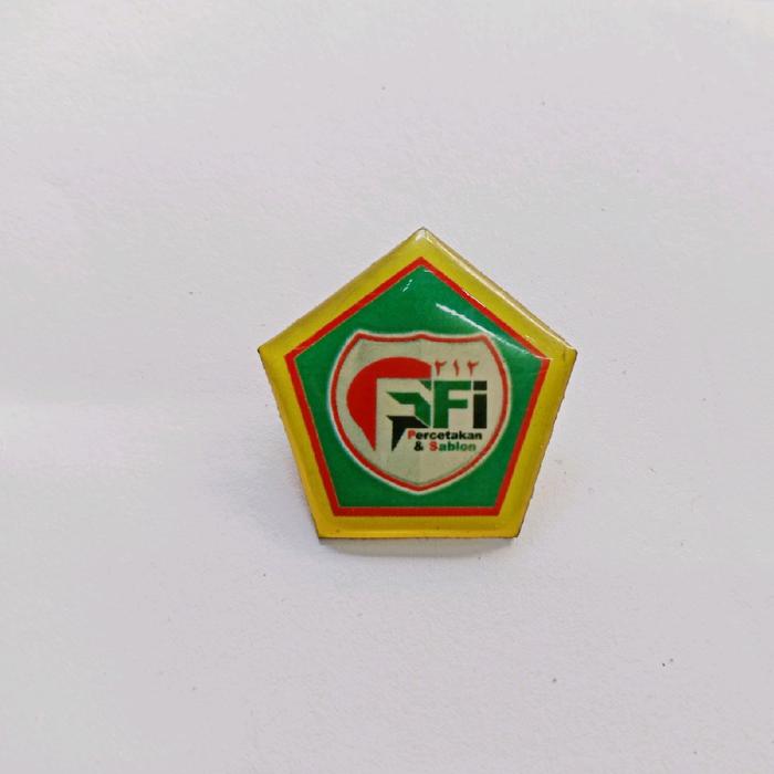 Cetak Pin Resin Peniti Stainless Custom Souvenir Komunitas