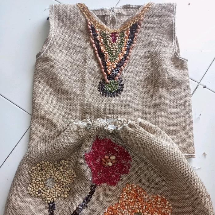 BAJU KOLASE BIJI BIJIAN ANAK LOMBA FASHION SHOW TEMA KOLASE