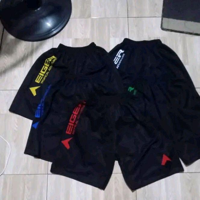 EIGER Celana Pendek Sport Bahan Lotto Warna Hitam Ukuran Standar Celana Sport Pria