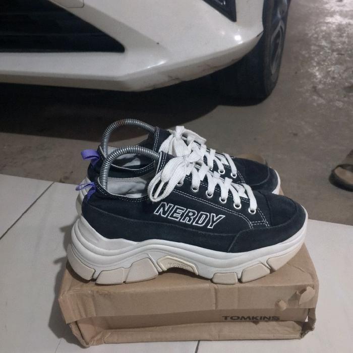 sepatu second branded nerdy brand korea size 39 oroginal authentic