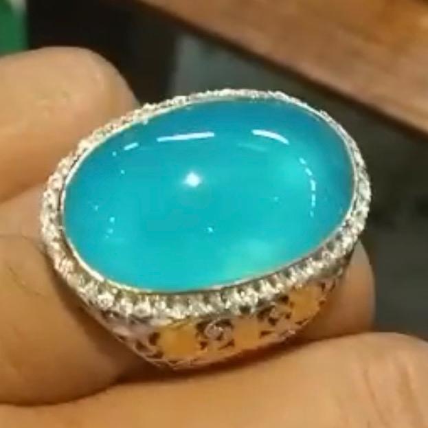 Bacan DOKO MAJIKO dengan kualitas batu sudah Kristal dan Slasih Rintik yang menandakan ORIGINAL BACA