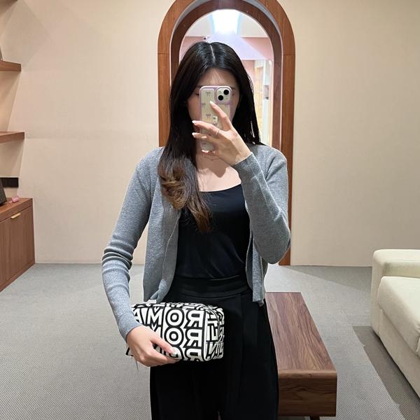 Tas FENDI ROMA ALL OVER BLACK WHITE POUCH 100% ORIGINAL