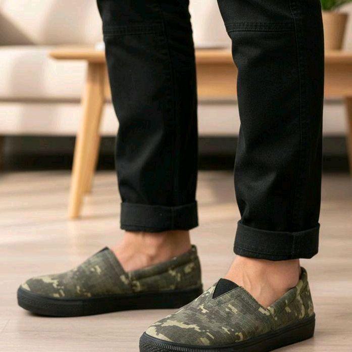 Sepatu Pria Slip On Bukan Wakai Army 501 Kanvas Premium TPR Insole Double Sponge Size EU 39-45 Nyama