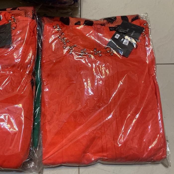 Gamis SNQ Kerah Payet Motif Totol 88-873 dengan Desain Elegan dan Detail Payet yang Menawan