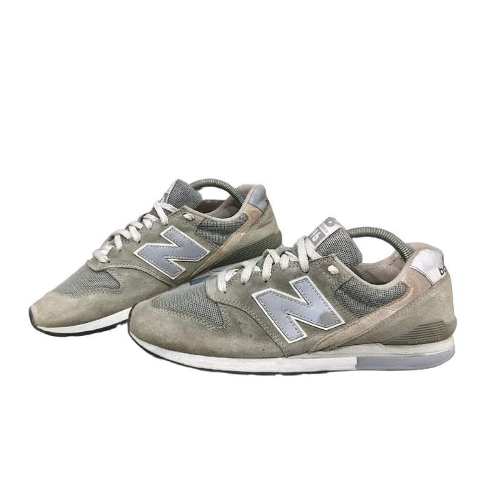 SEPATU SECOND_NB 996 GREY SILVER - 42.5