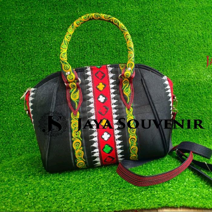 Tas kerawang gayo/tas wanita