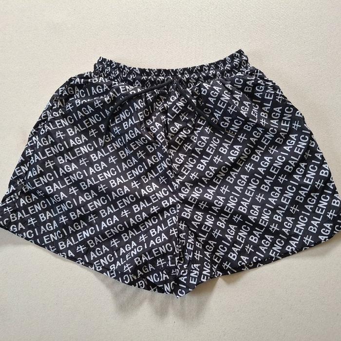 CELANA PENDEK BAL*NCIAGA FULL PRINT
