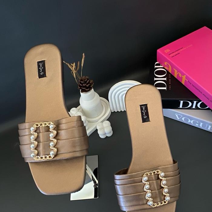 Sendal flat wanita // maha flat // sendal