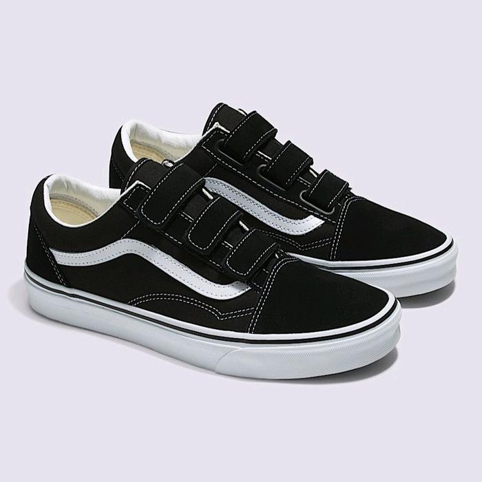 Sepatu  Sneakers Vans Old Skool Velcro Classic "Black White" (BNIBWT) - Available Size US 5.5 hingga