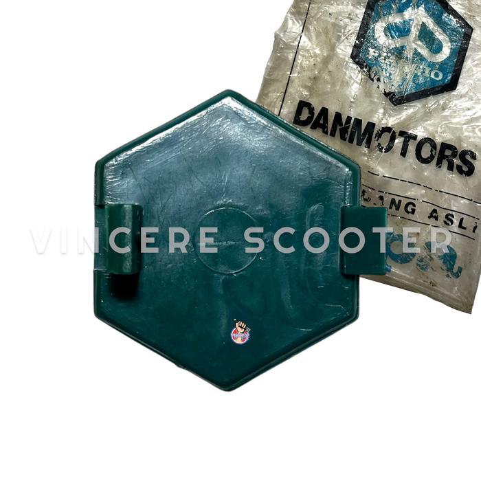 Emblem Chung Piaggio Hidung Dasi Ori NOS Vespa Excel Exclusive Corsa [NTS]