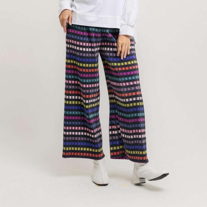 A Nadjani Edith Celana Pants Series 2  Printed Pleats