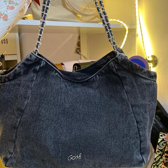 Tas Gosh Art 605 Selempang untuk Wanita dengan Desain Elegan dan Praktis