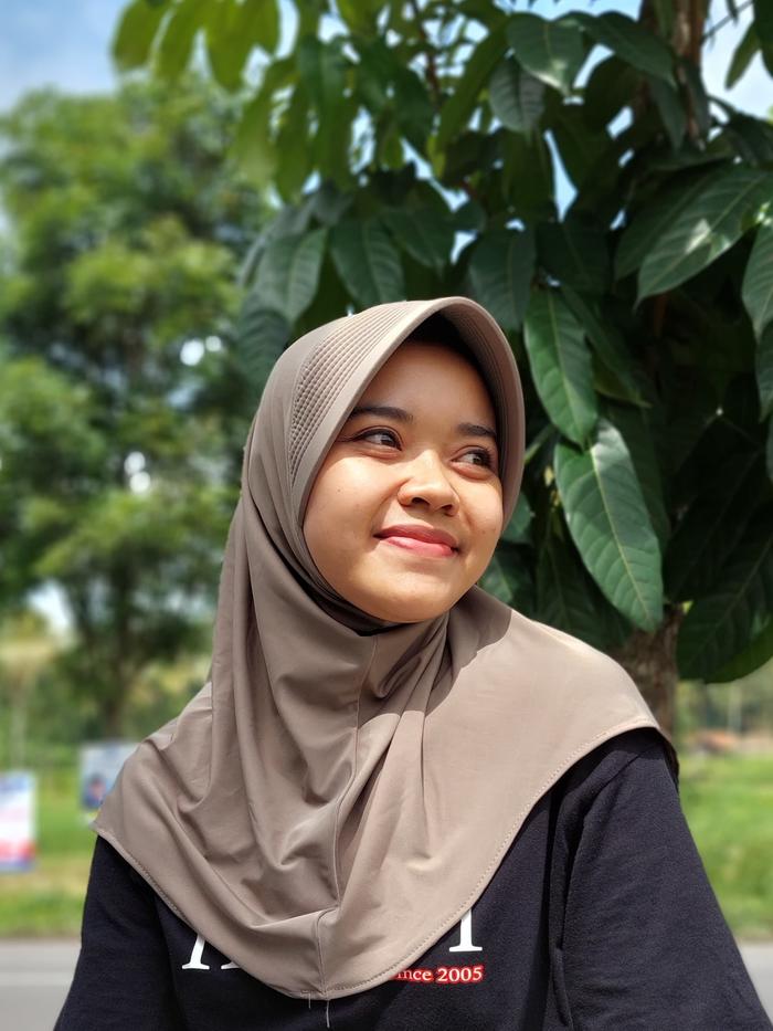 Hijab Sport Linear Pet Besar Tebal Sedada ukuran S