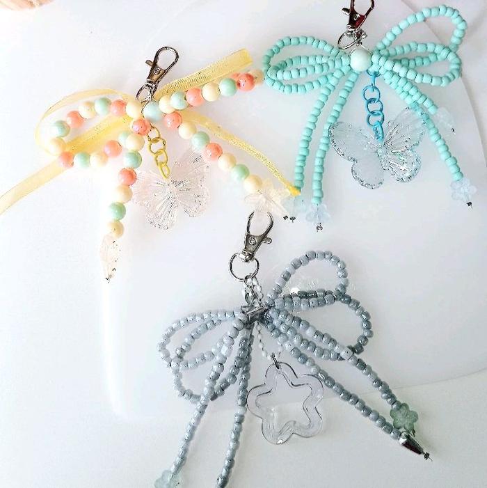 Gantungan Tas Mutiara Bentuk Pita / Bulat