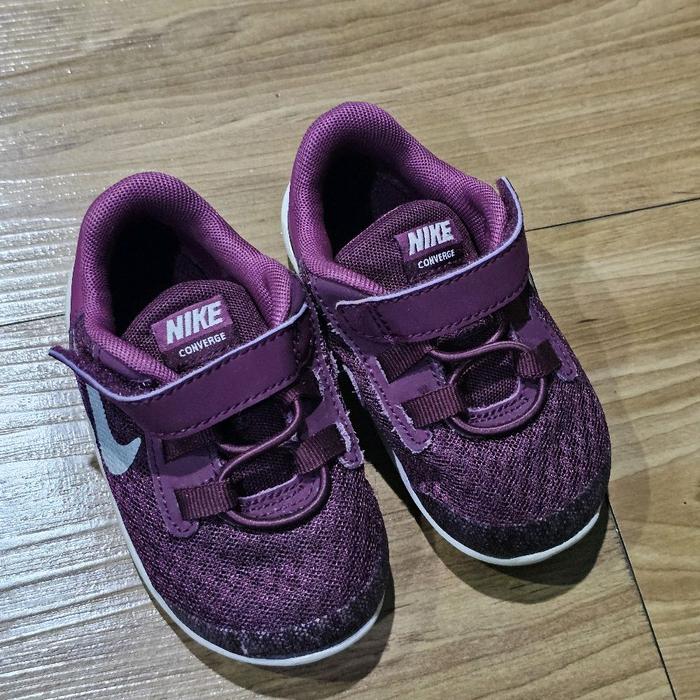 Preloved sepatu bayi Nike