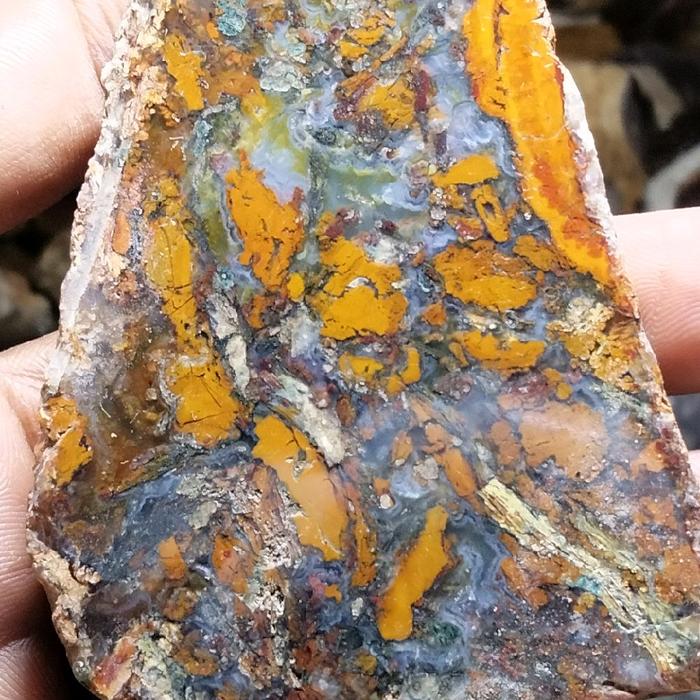 stone pw garut ,karakter latar edong,bhn busa dibikin kalung dan mata cincin